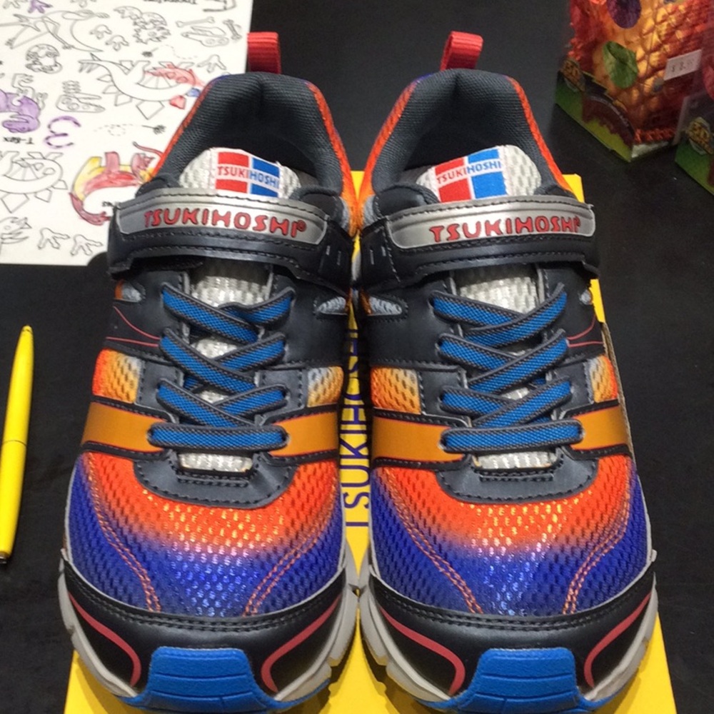 Tsukihoshi Velocity Graphite/Orange